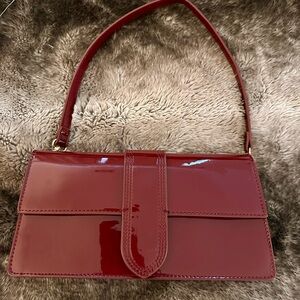 Elegant Burgundy Shoulder Bag